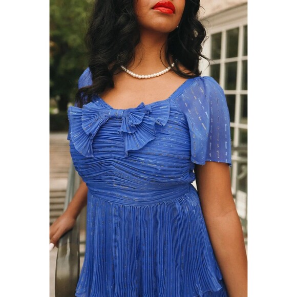 IVY CITY CO. womens Cecily Midi Dress size 2 Cobalt Blue Sparkly Tier Pleated - Picture 3 of 11